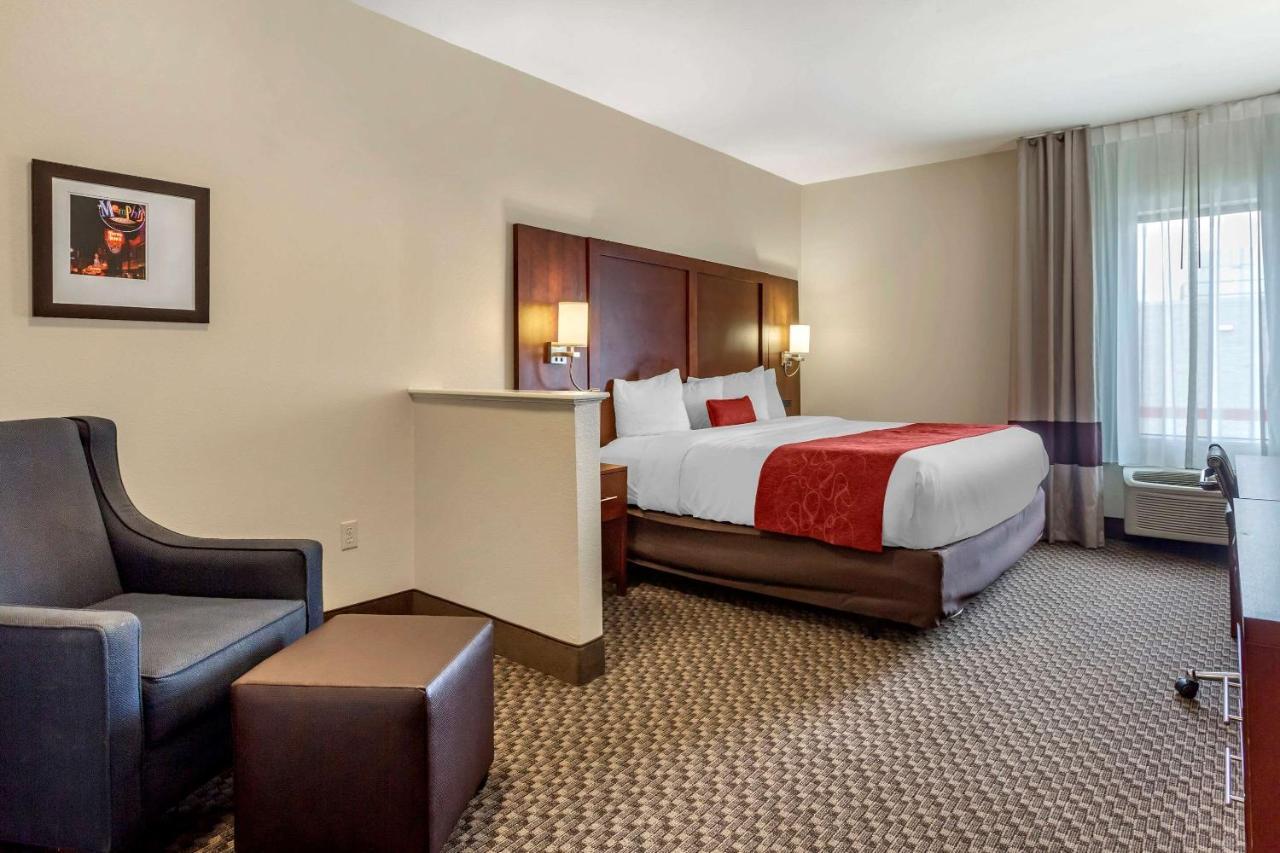 Comfort Suites Memphis Exterior photo